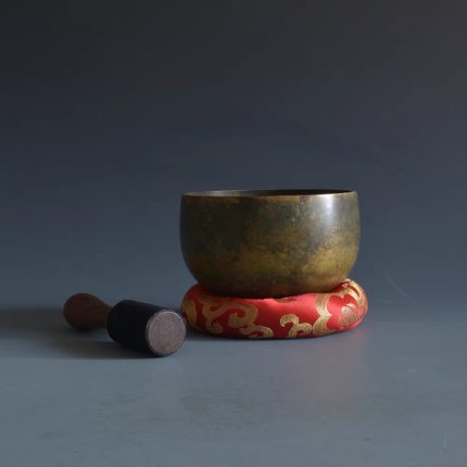 Handmade-Tibetan-Brass-Singing-Bowl-–-Long-Resonant-Dharma-Bell-for-Meditation-Altar-4.72-inch