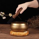 Tibetan-Singing-Bowl-with-Six-Syllable-Mantra-–-For-Meditation-Yoga-Energy-Healing3
